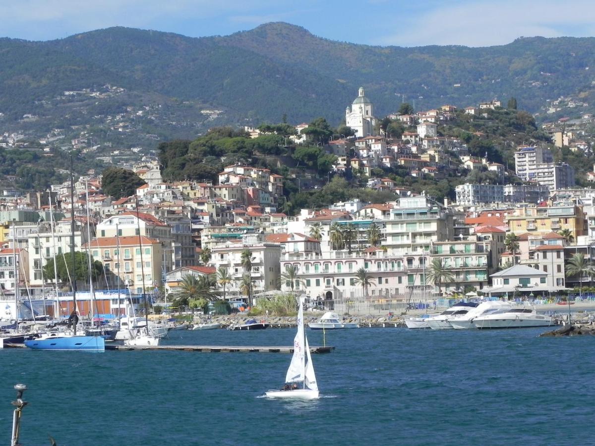 Centralissimo Trilocale Su Due Piani - Flavio House Sanremo Dış mekan fotoğraf